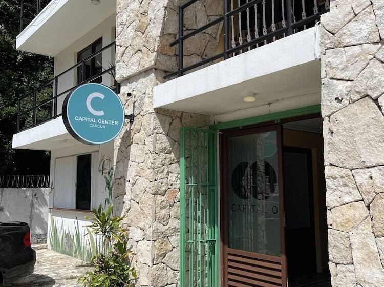 호텔 Capital Center