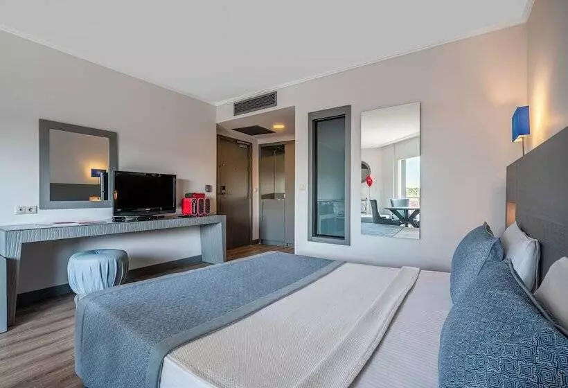 Hotelli Sisus Marina