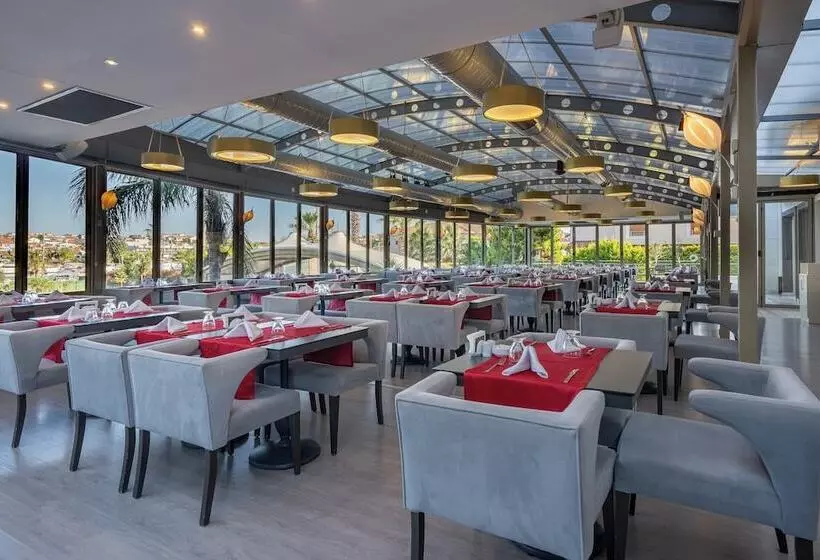 Hotelli Sisus Marina