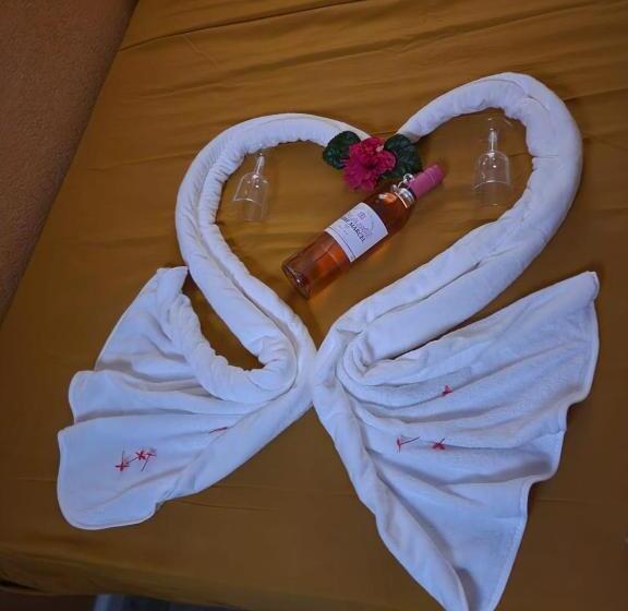 پانسیون Rose Hideaway