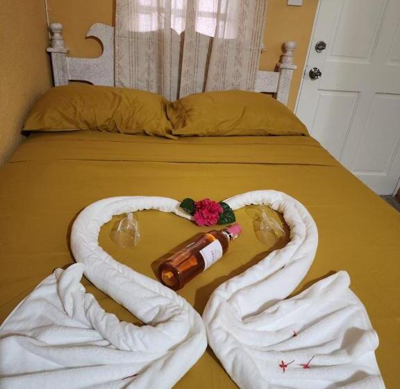 پانسیون Rose Hideaway