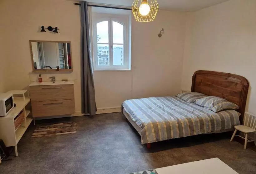 Les Chambres De Lucie B&b   Petit Déj Inclus   Parking Privé   Proche Gare