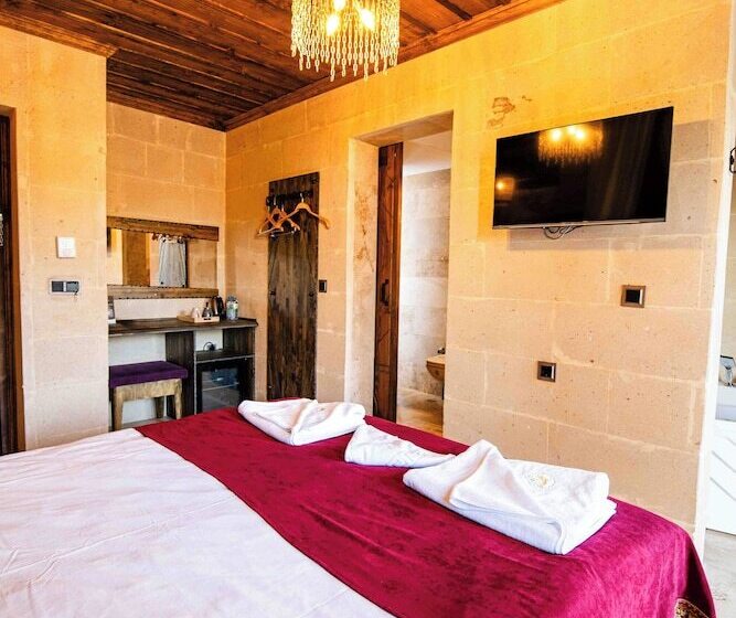 هتل Alika Castle House