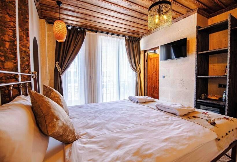 هتل Alika Castle House