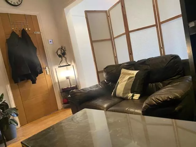 Aamiaismajoitus (B&B) Relax In This Cozy Room In Dagenham