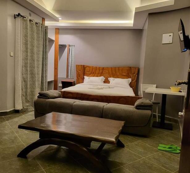 هتل Oleng Oti Gardens