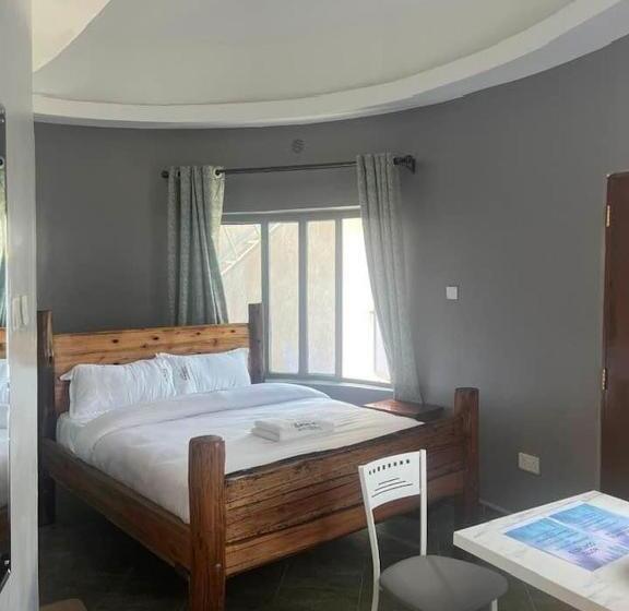 هتل Oleng Oti Gardens