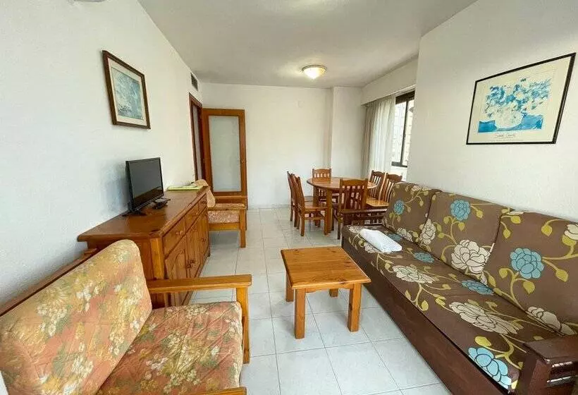 Apartamentos Riviera 3000