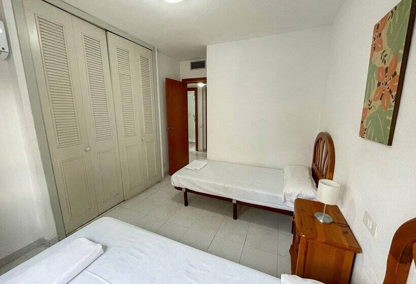 Apartamentos Riviera 3000