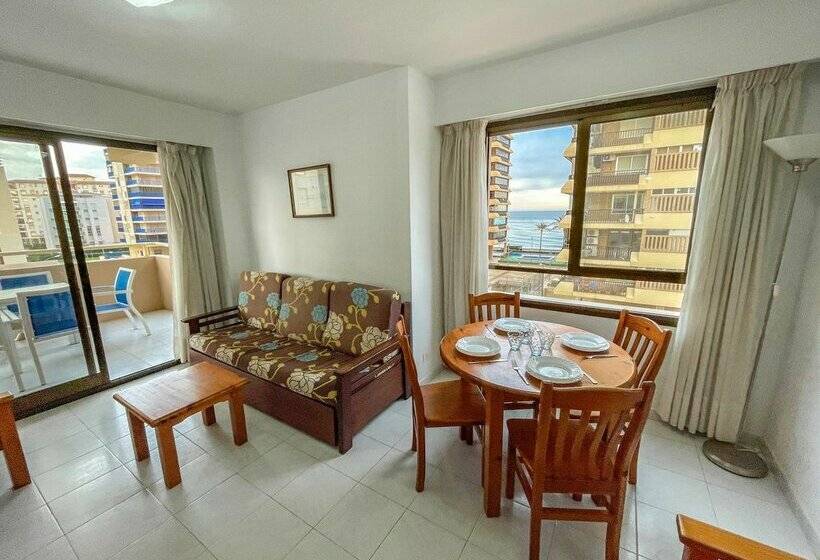Apartamentos Riviera 3000