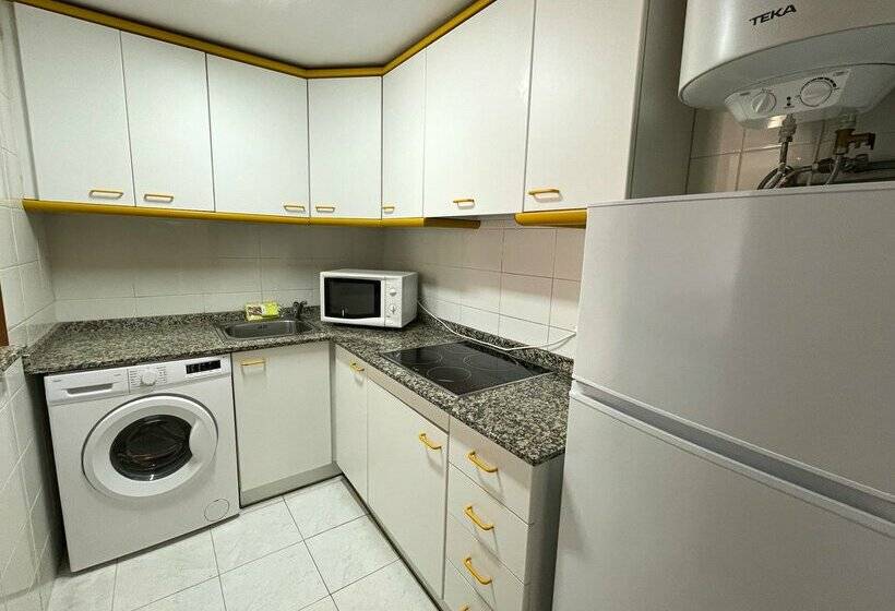 Apartamentos Riviera 3000