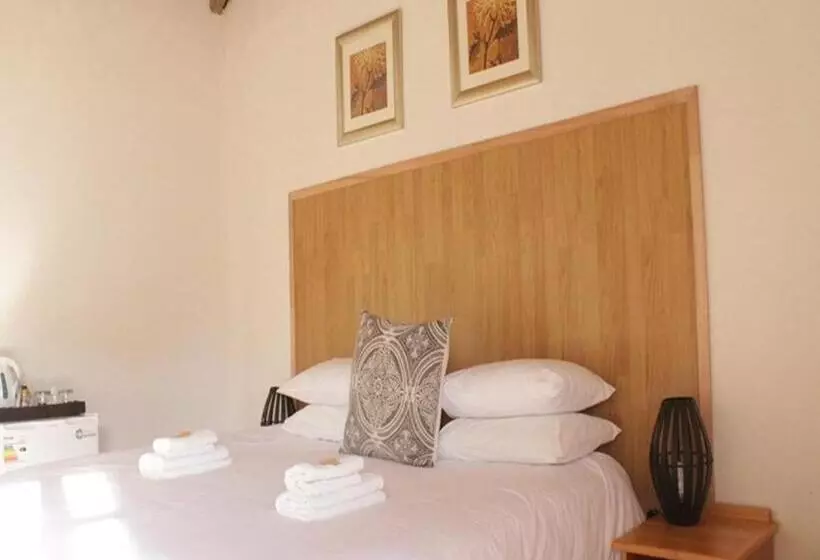 تختخواب و صبحانه Bird Haven Guesthouse