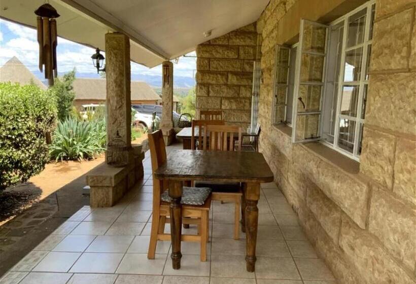 تختخواب و صبحانه Bird Haven Guesthouse