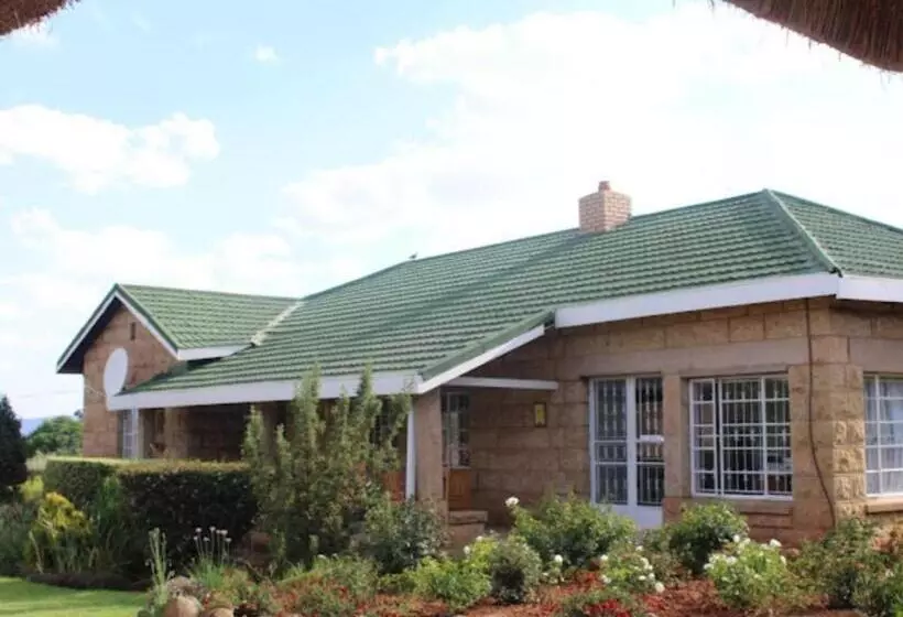 تختخواب و صبحانه Bird Haven Guesthouse
