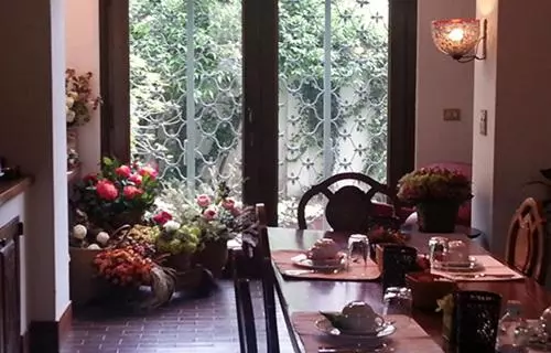 تختخواب و صبحانه Casa Calicantus