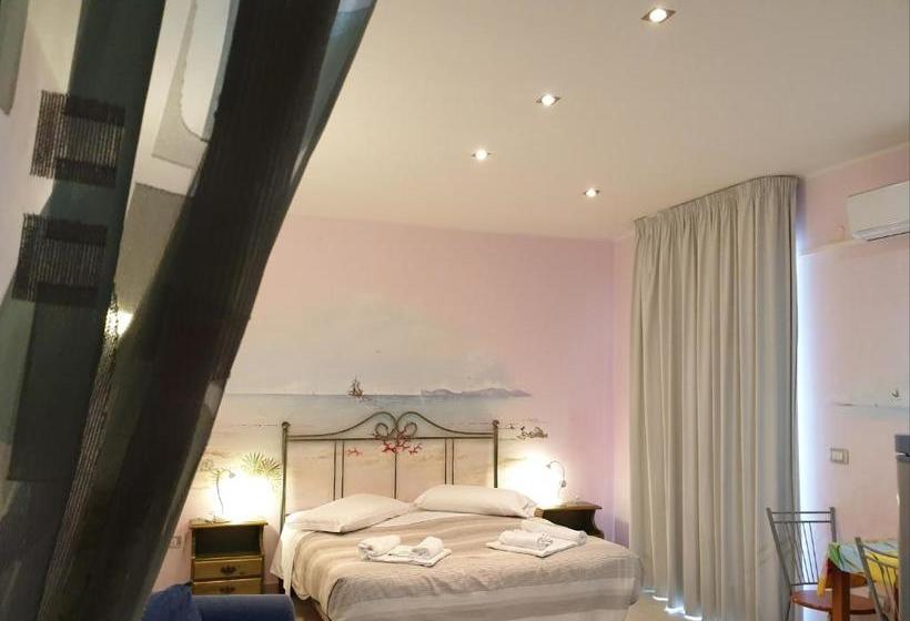 تختخواب و صبحانه Elisart Guest House