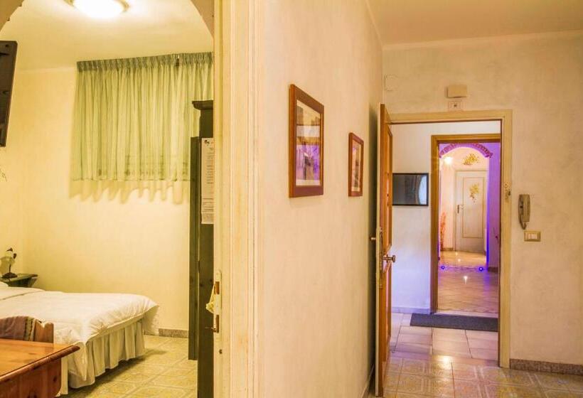 تختخواب و صبحانه Elisart Guest House