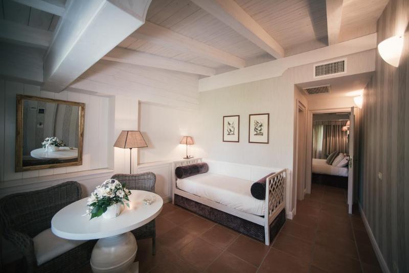 تختخواب و صبحانه Residenza Le Batesine