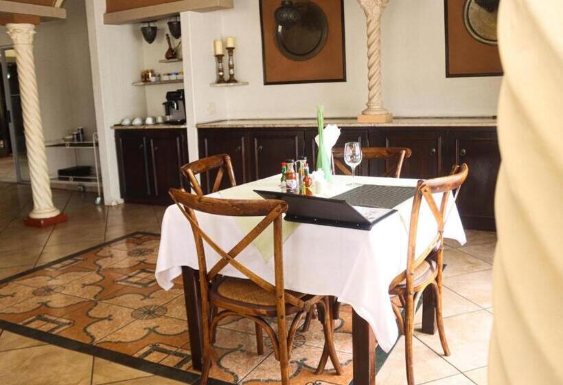 Casa Blanca Boutique Hotel Pension