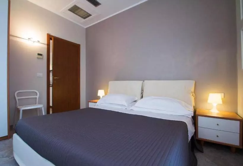 Corso Alaxi Hotels