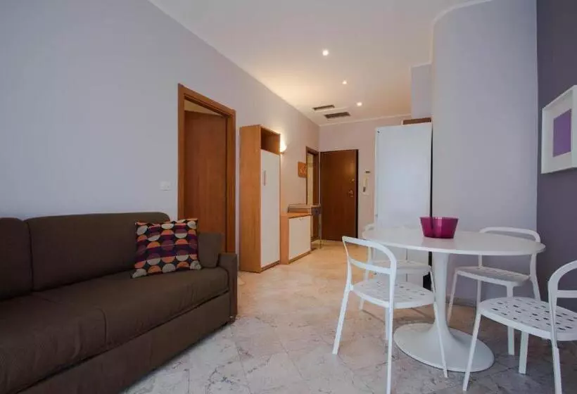 Corso Alaxi Hotels