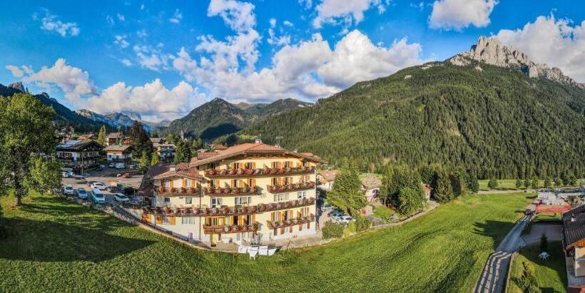 בית מלון כפרי Al Piccolo