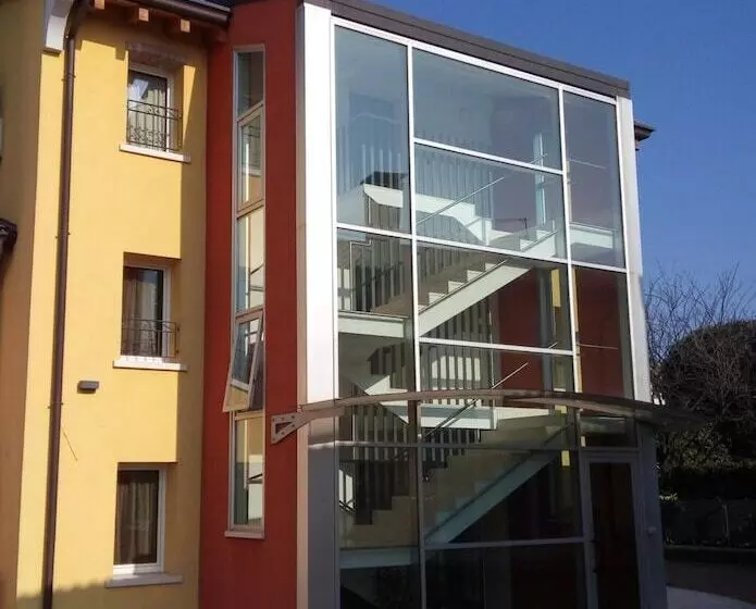 Hotelli C25