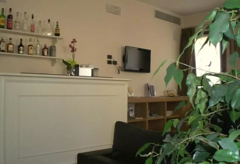 Hotelli C25