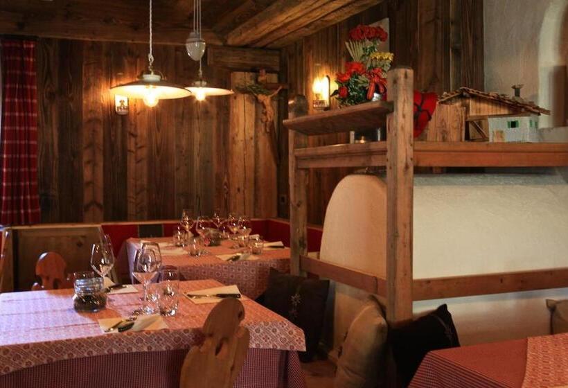 فندق Garnì Ladin