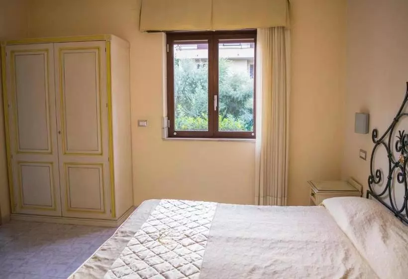 Hotelli Ginevra