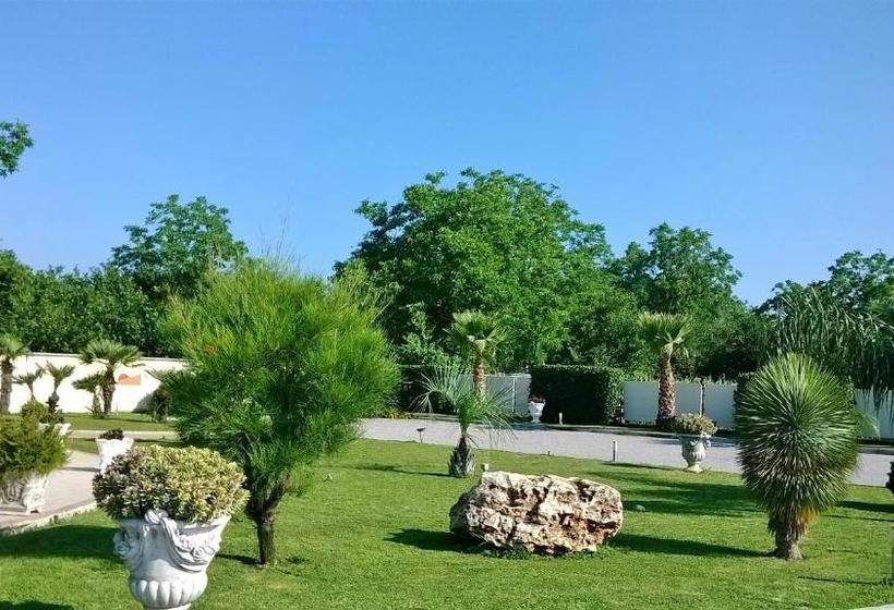 בית מלון כפרי Ginevra