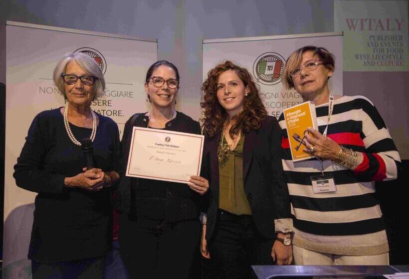 בית מלון כפרי Il Borgo Ritrovato   Albergo Diffuso