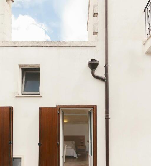 בית מלון כפרי Il Borgo Ritrovato   Albergo Diffuso