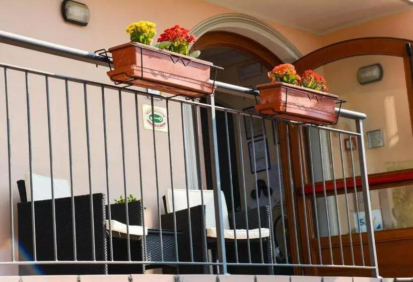 هتل Locanda Ruscello Garnì
