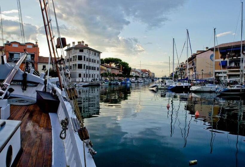 בית מלון כפרי Park Spiaggia