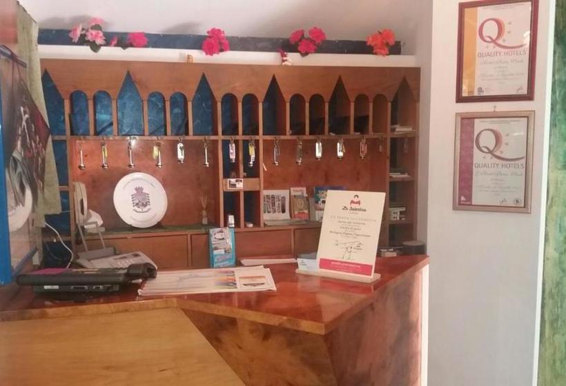 בית מלון כפרי Pietra Verde