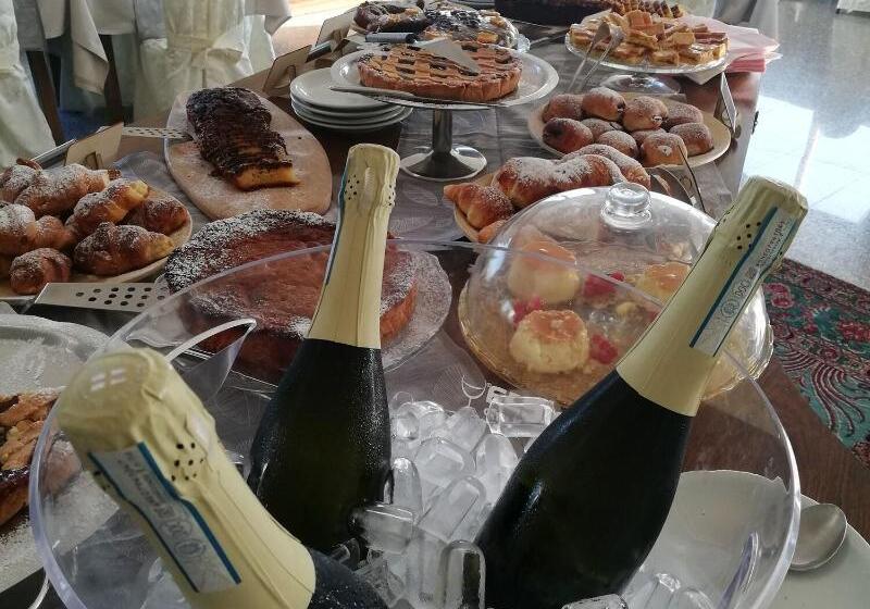 호텔 Porta Del Sole