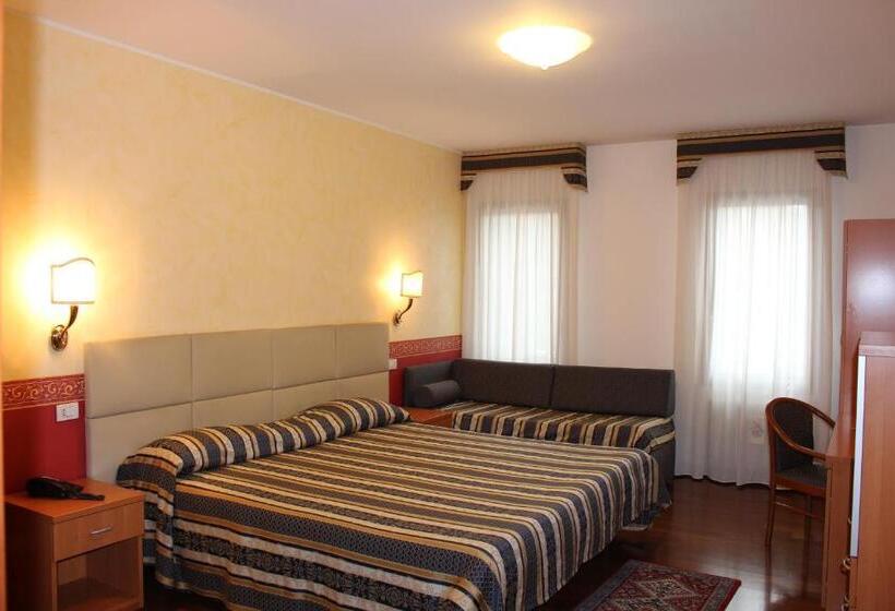 فندق Ristorante Dotto