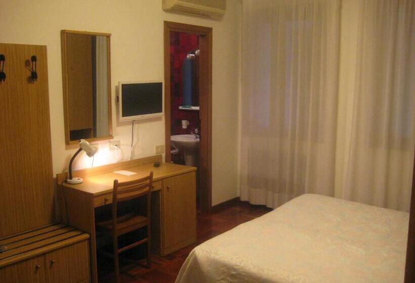 فندق Ristorante Dotto