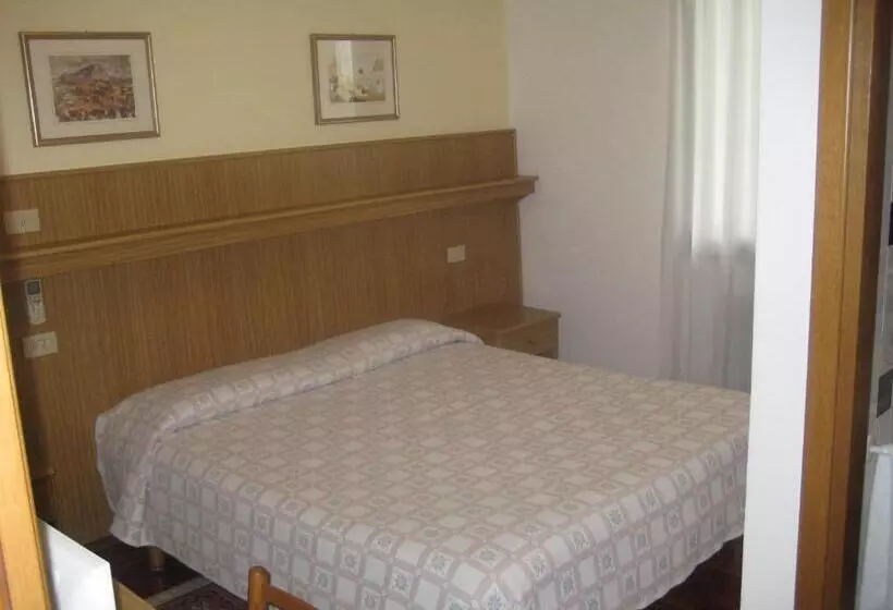 Hotelli Ristorante Dotto