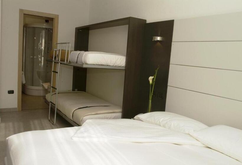 فندق San Lorenzo Chiavenna