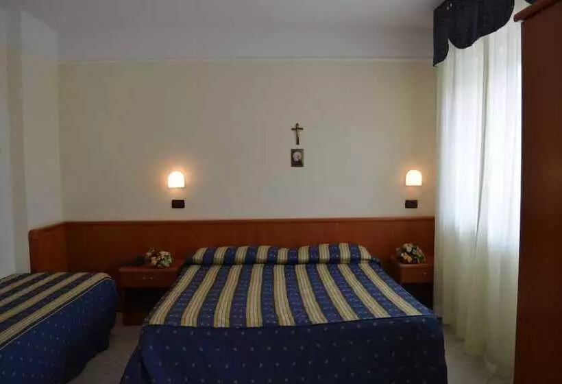 هتل Sant Anna