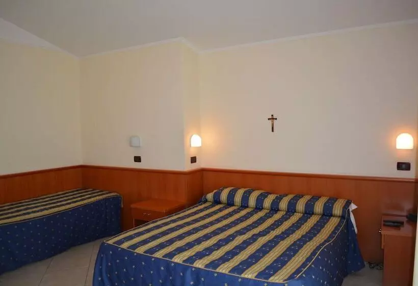 هتل Sant Anna