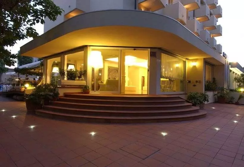 هتل Sport & Residenza