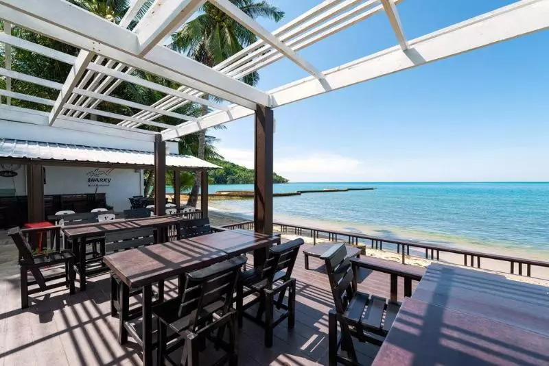 Hotelli White House Bailan Resort