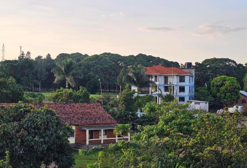 Grik Hotel Entebbe