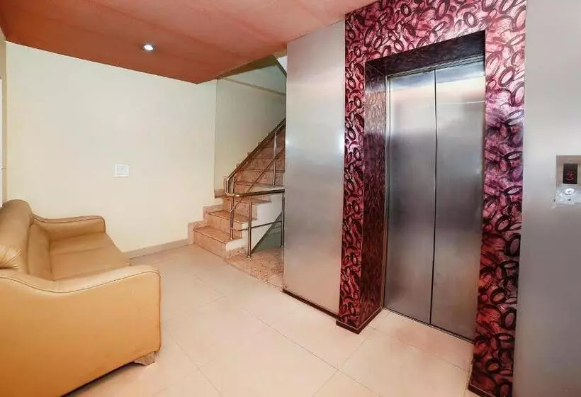 Hotelli Collection O Om Residency
