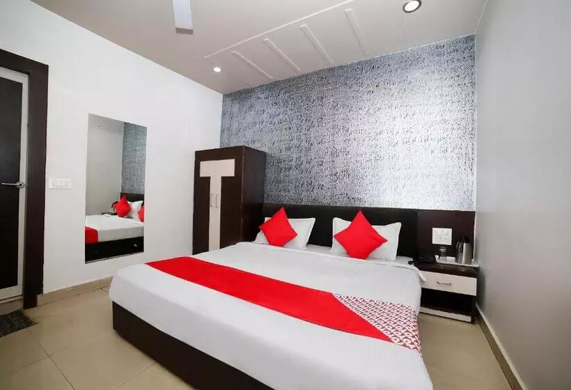 Hotelli Collection O Om Residency