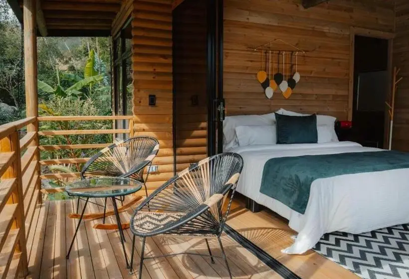 Ecohotel Cantos Del Rio