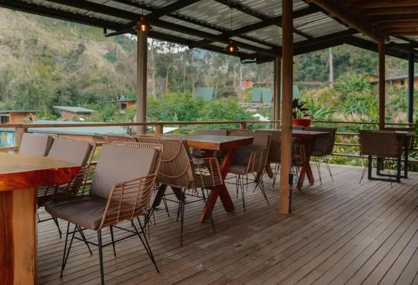 Ecohotel Cantos Del Rio